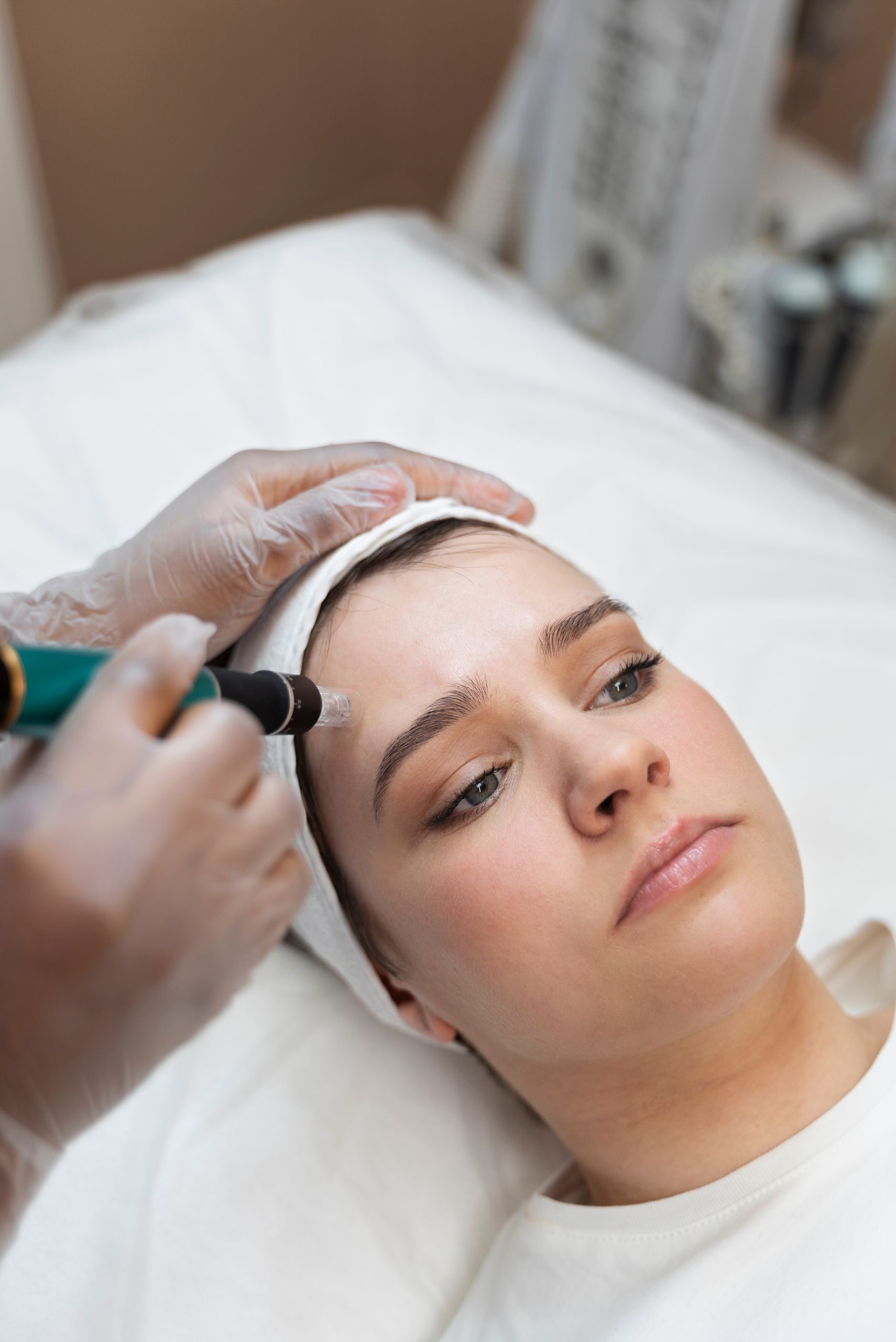 Cosmetologist in Raipur