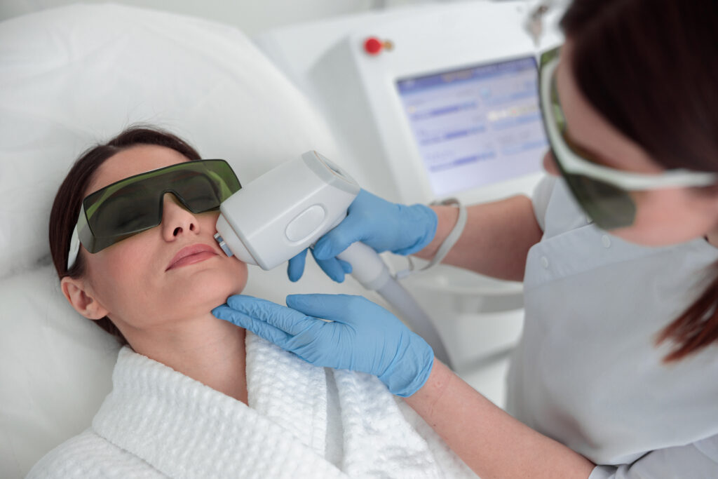 Cosmetologist In Raipur